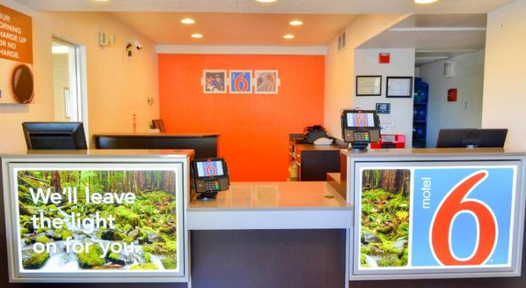 Motel 6 Santa Nella, on i-5 — photo 4
