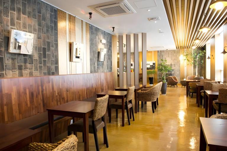 Jeonju Pungnam Family Hotel (Former name Pungnam Tourist Hotel) — photo 2
