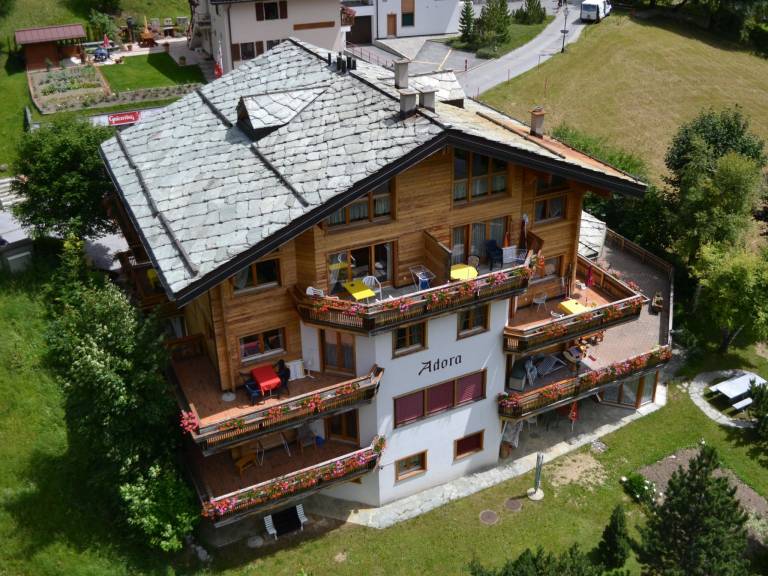 Ferienwohnung in Leukerbad, Albinen für max. 4 Personen Ferienwohnung in Leukerbad, Albinen für max. 4 Personen