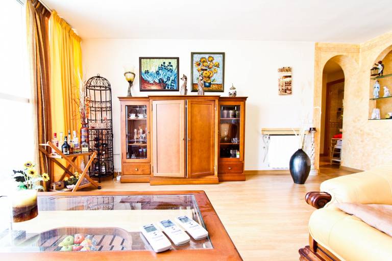 Holiday apartment with garden — photo 5