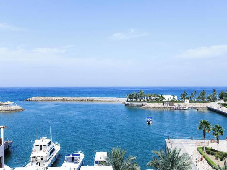 Apartment  As Sifah