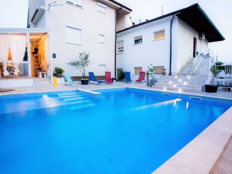 Apartament typu studio  Novi Vinodolski