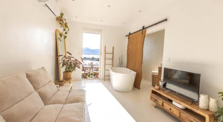Holiday apartment with hot tub | Close to the beach | Pets are welcome — photo 2