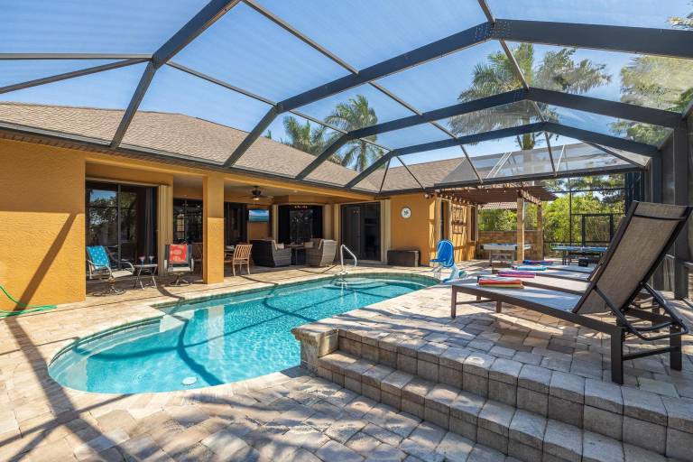 Outdoor Pool Table and Ping Pong Table, Heated Pool - Villa Terrapin - Roelens Vacations — photo 3