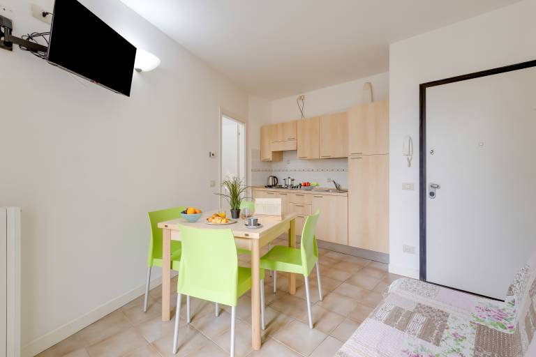 Rental apartment with yard | Mountain view — photo 4