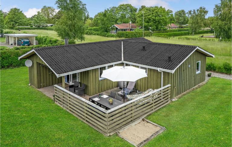 Feriehus Skovby