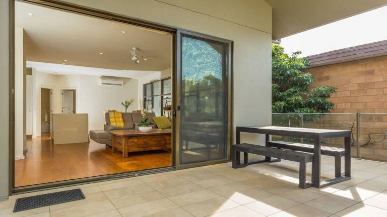 House  Pambula