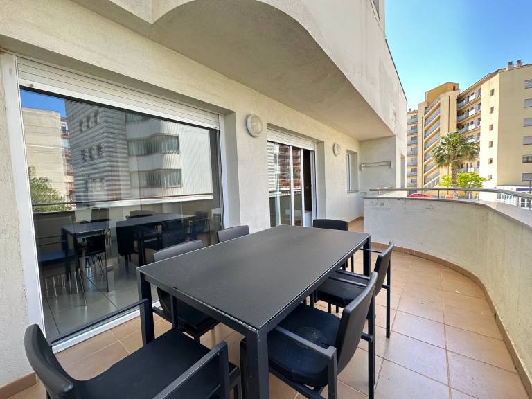 Apartment with 2 rooms for 6 persons — photo 3