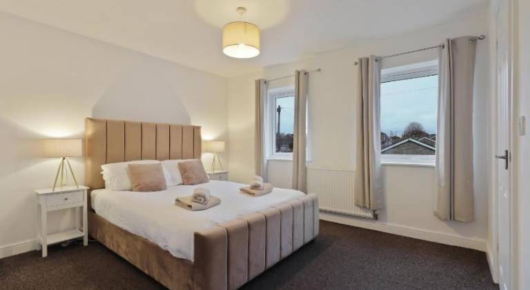 Ample holiday apartment | Pets are welcome in Doncaster