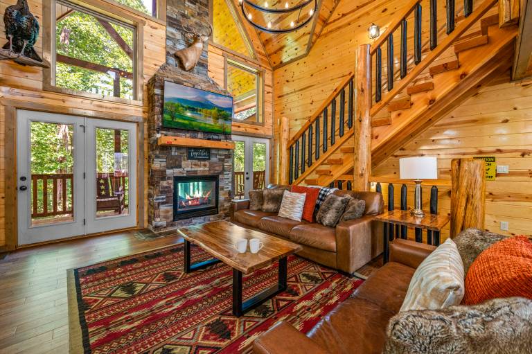 Cabin with private pool, BBQ & jacuzzi | Mountain view — photo 3