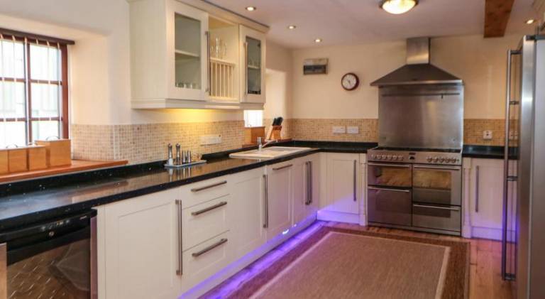 Vacation home with 4 rooms for 14 persons — photo 4