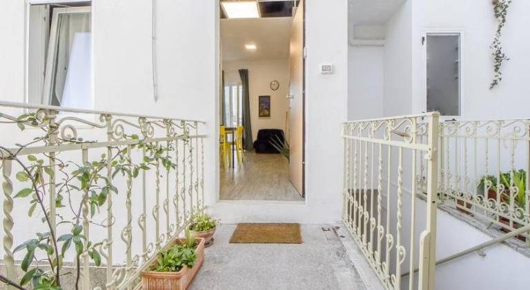 Holiday apartment with 2 rooms for 5 persons — photo 5