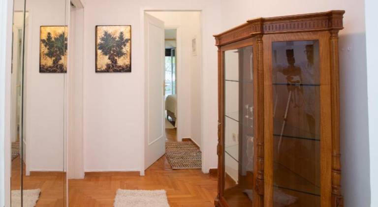 Kassandra lovely floor appartment in Patriarchou Ioakim the heart of Kolonaki — photo 4