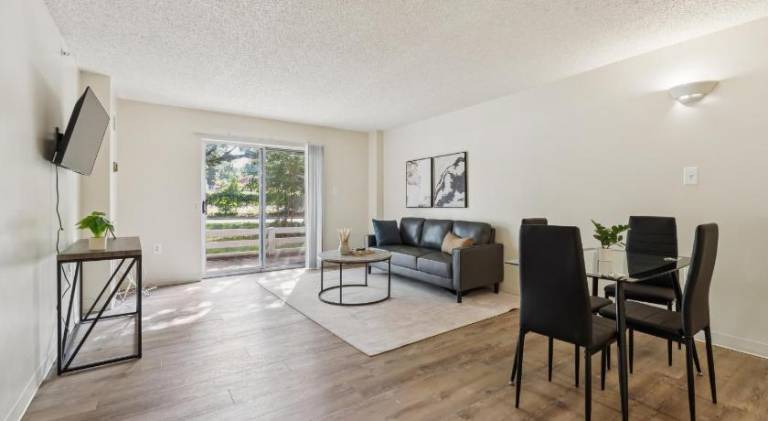 Legacy at Imperial Village 105 I 1 Bed 1 Bath — photo 3