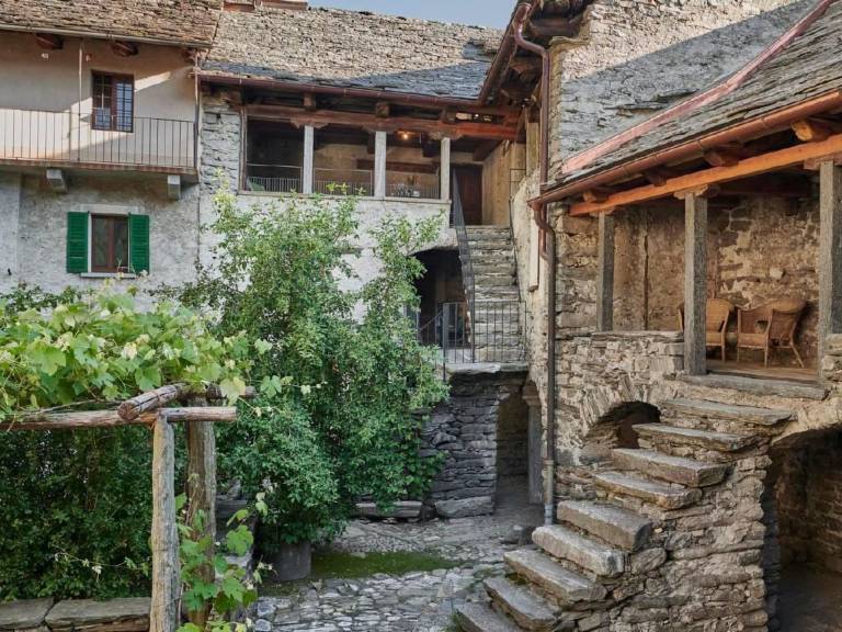 Ferienhaus Maggia TI