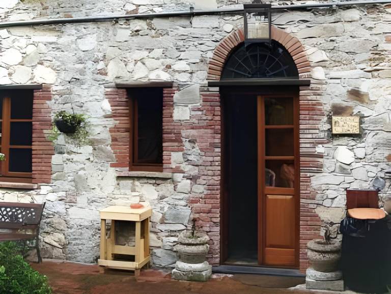 Luxury Corte Di Re Artu in Lucca