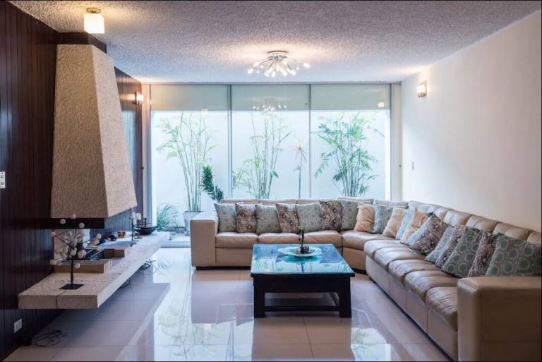 Casa Miraflores
