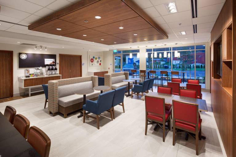 Holiday Inn Express & Suites Terrace By IHG — photo 3