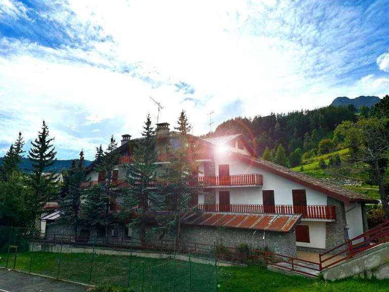 HOTEL DU SOLEIL in Antey-Saint-Andre