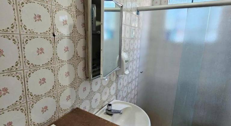 Casa espacosa ate 14 pessoas com estacionamento e a dois quarteiroes do metro Alto do ipiranga — photo 2