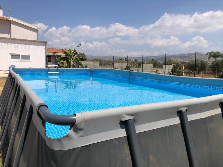 Villa "Casa di Noi" with Garden, Terrace and Air Conditioning in Ragusa
