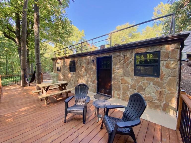 Cabin  Greenville