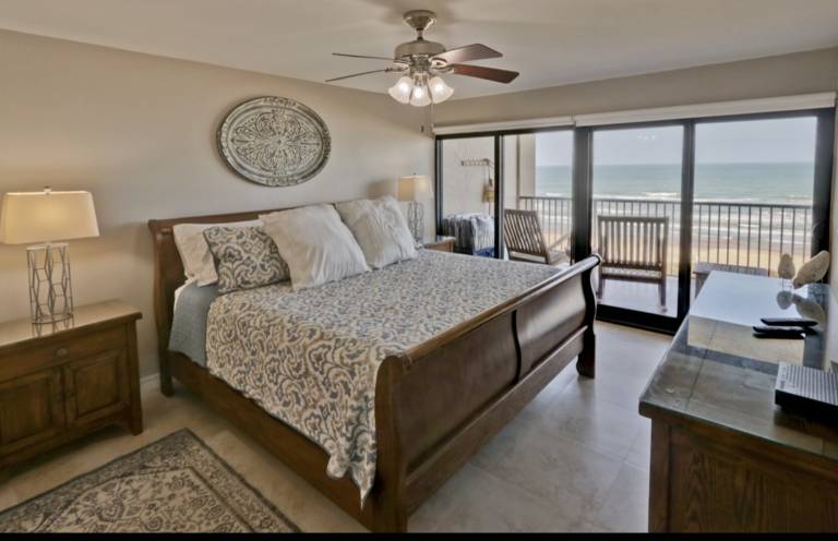 Beachfront 8th floor Luxury Condo! Pet friendly! in South Padre Island, TX