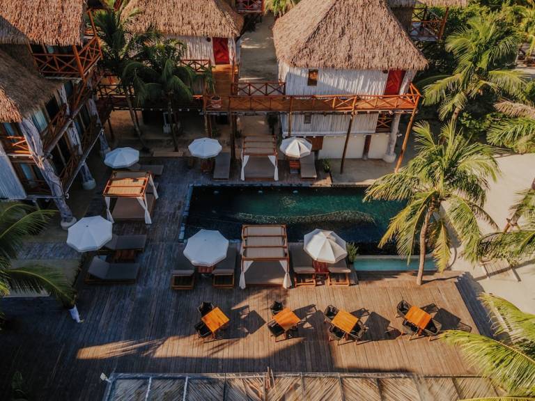 Lodge Holbox