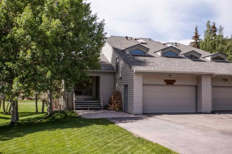 House  Beaver Creek