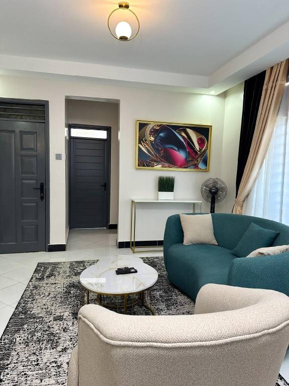 House with patio | Suitable for remote work in Kampala