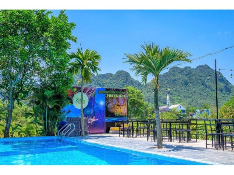Jungle Boss Homestay in Bo Trach