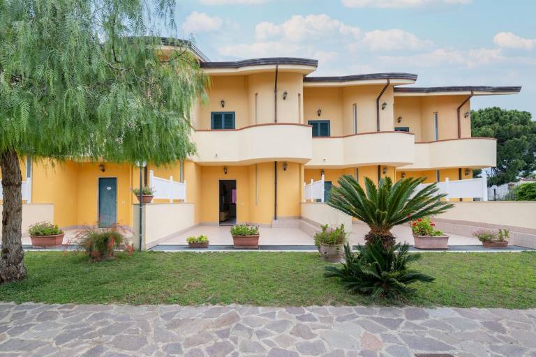 Villa  Altavilla Silentina