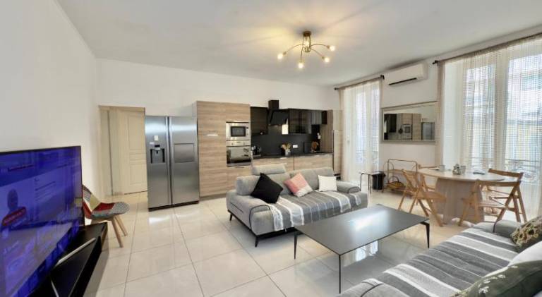 Holiday apartment | Next to Castle Hill — photo 2