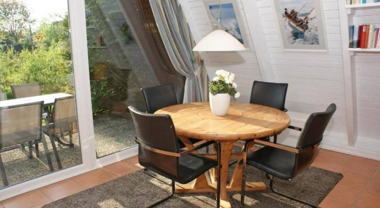 Zeltdachhaus mit TV im Schlafzimme — photo 4