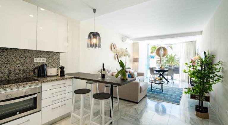 Beautiful holiday apartment with pool | Beach nearby | Dogs allowed — photo 4