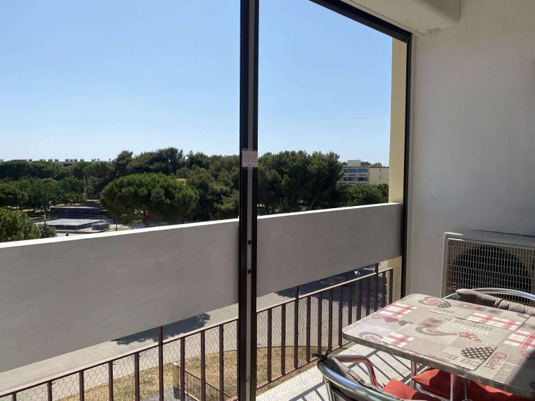 Studio with 1 room for 2 persons in Balaruc-les-Bains