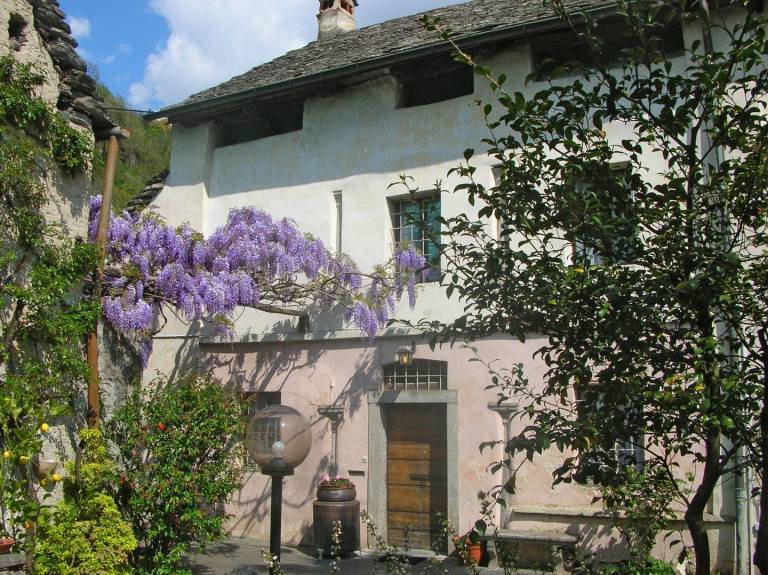 Ferienhaus Tegna