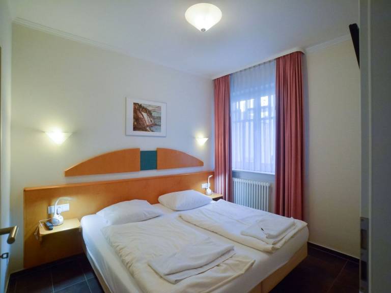 Ferienwohnung mit 1 Schlafzimmer und Balkon — photo 4