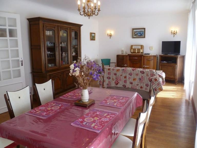 Vacation home with garden & barbecue | Beach view — photo 2