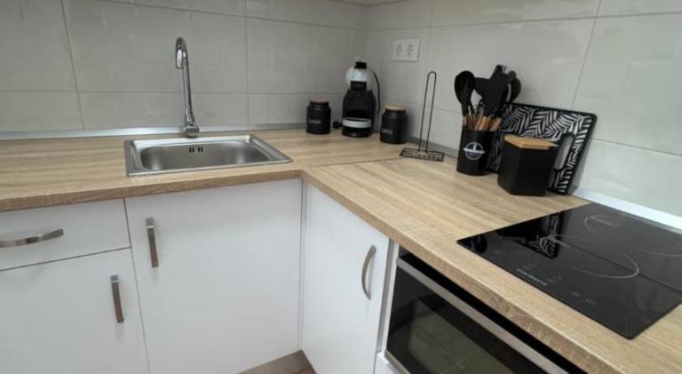Apartment with 1 room for 4 persons — photo 3
