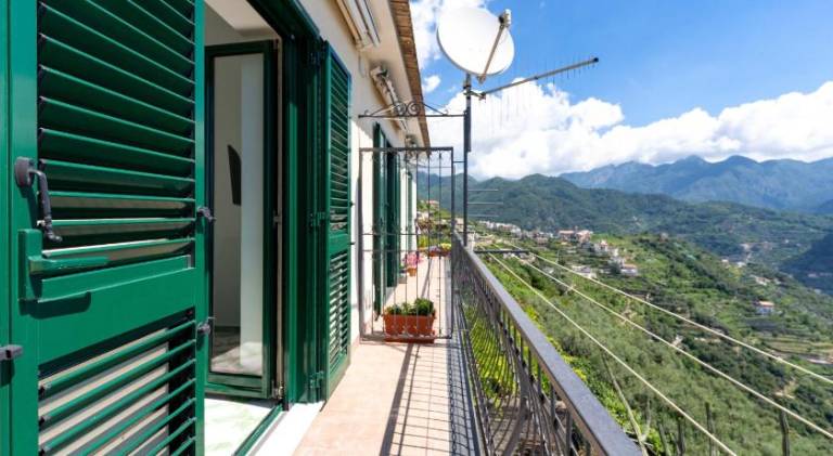 Rental apartment with terrace — photo 4