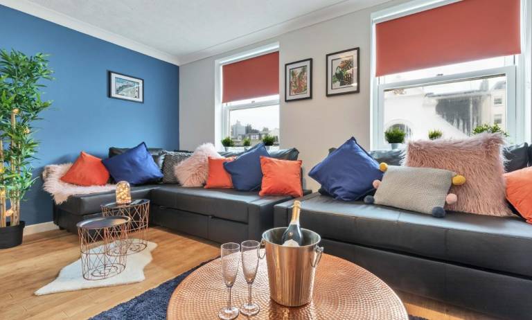 House with patio | Close to Brighton Palace Pier — photo 5