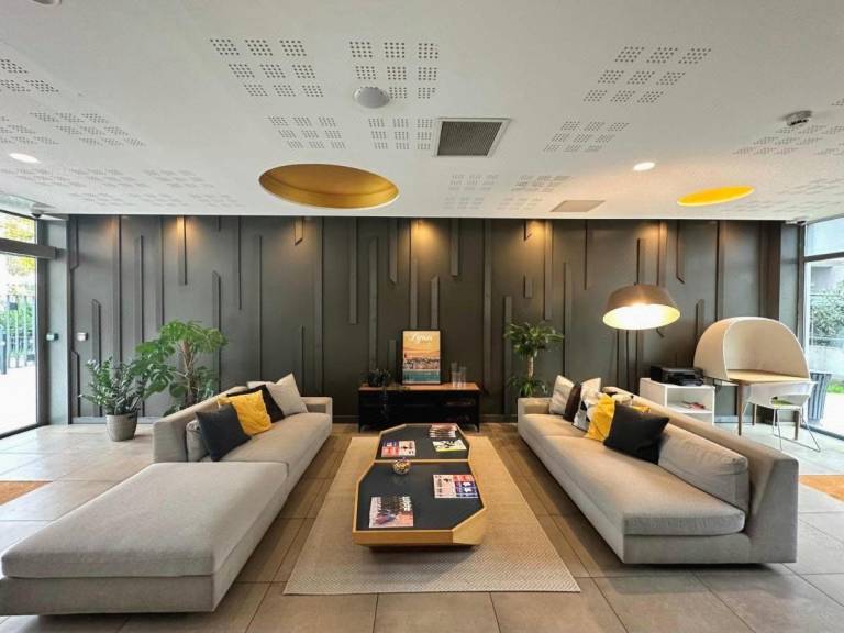 Serviced apartment with terrace | Pets allowed — photo 4