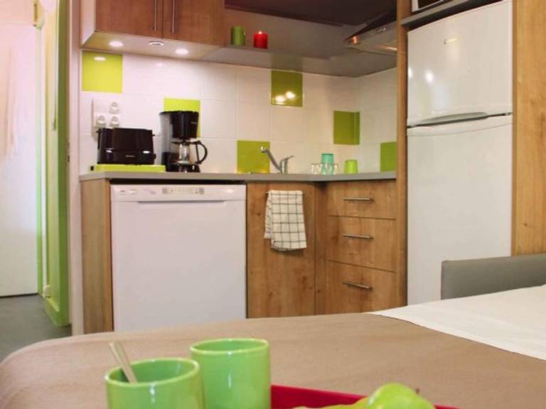 Family-friendly nice vacation home with heated pool | Pets allowed — photo 5