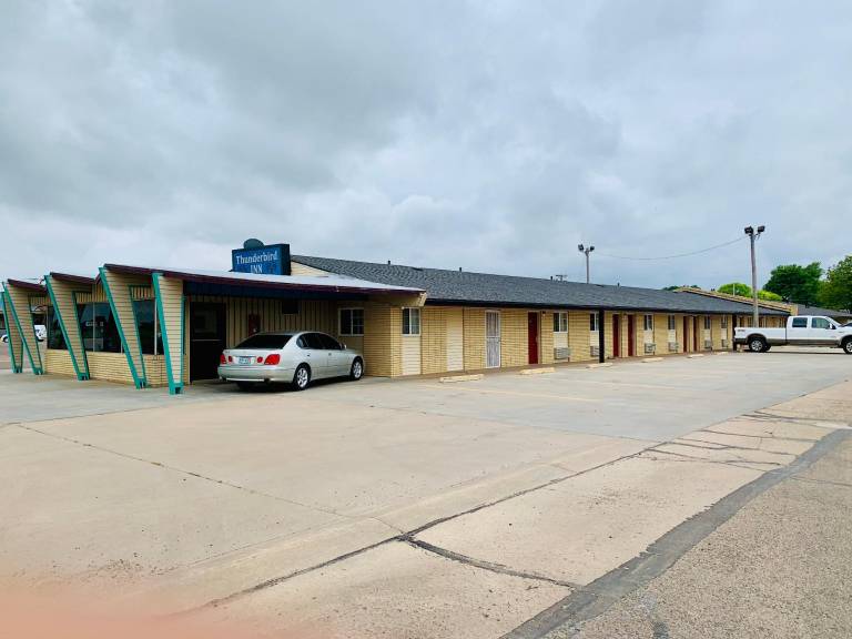 Thunderbird Inn in Liberal, KS
