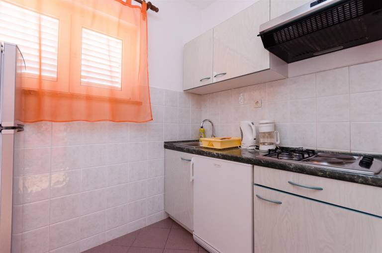 Fully equipped apartment with barbeque | Sea view | Close to the beach | Pets allowed — photo 3