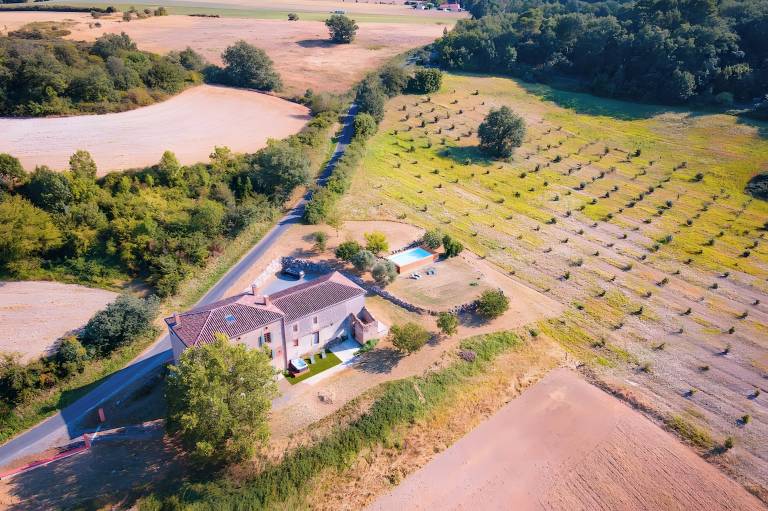 Family-oriented vacation home with terrace, pool & BBQ | Garden view | Dogs allowed in Castres