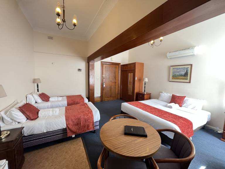 Motel  Adelaide