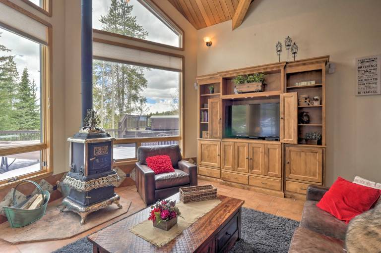 Snowshoe & Ski: Home w/ Mtn-View Deck in Breck! — photo 2