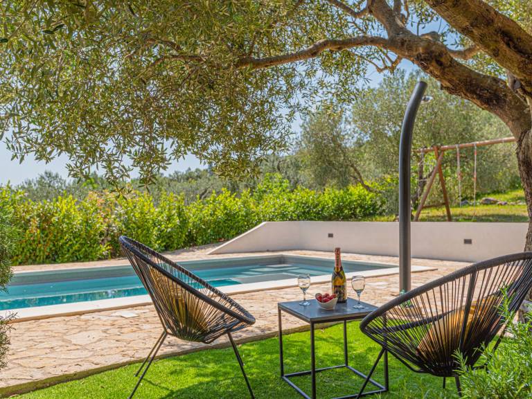 Fully equipped house with private pool, barbeque & terrace | Dogs allowed — photo 3